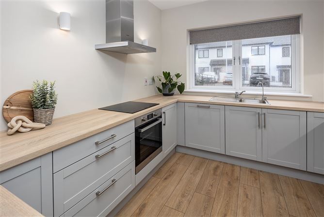 50 The Elms, Lakeview, Midleton, Co. Cork