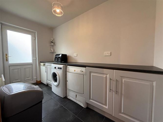 Photo 11 of 45 — 15 Friarshill Close, Ballaghaderreen, Co. Roscommon