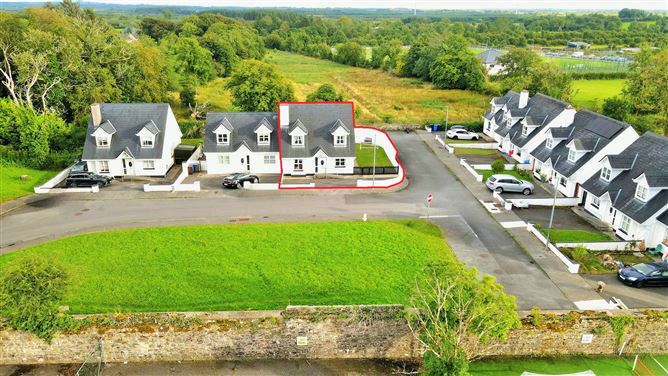 Photo 41 of 45 — 15 Friarshill Close, Ballaghaderreen, Co. Roscommon