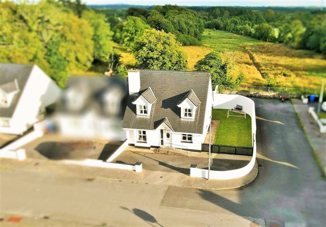 Photo 36 of 45 — 15 Friarshill Close, Ballaghaderreen, Co. Roscommon