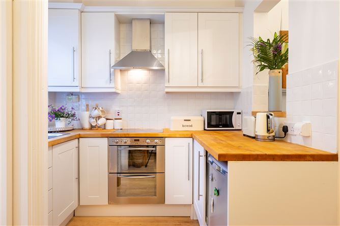 2 Coldwell Street, Glasthule, County Dublin