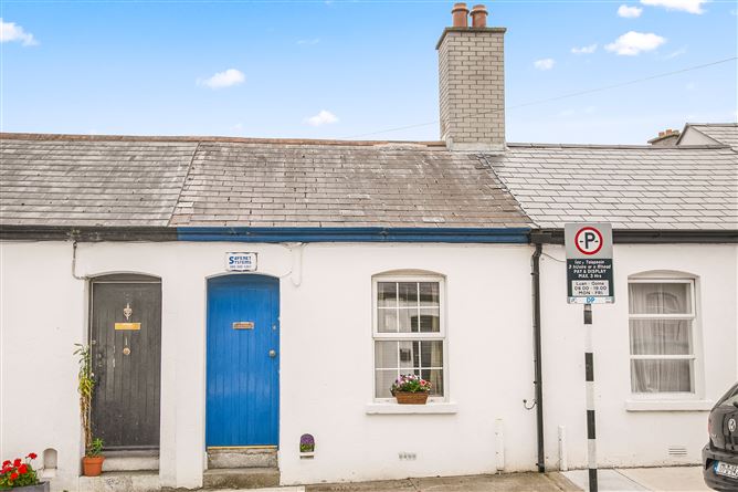 2 Coldwell Street, Glasthule, County Dublin