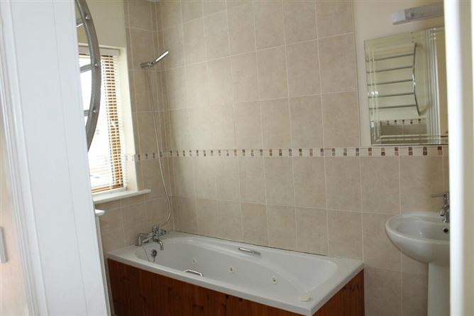 4 Lana Eile, Dun Ri, Carrick-on-shannon, Leitrim, Leitrim