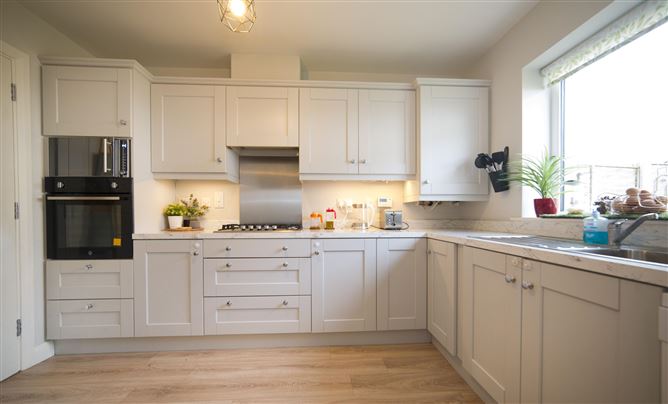 3 Bay Meadows Crescent, Hollystown, Dublin