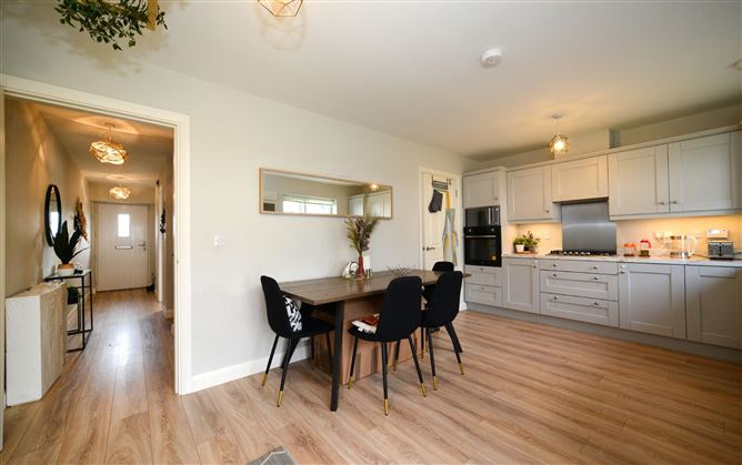 3 Bay Meadows Crescent, Hollystown, Dublin
