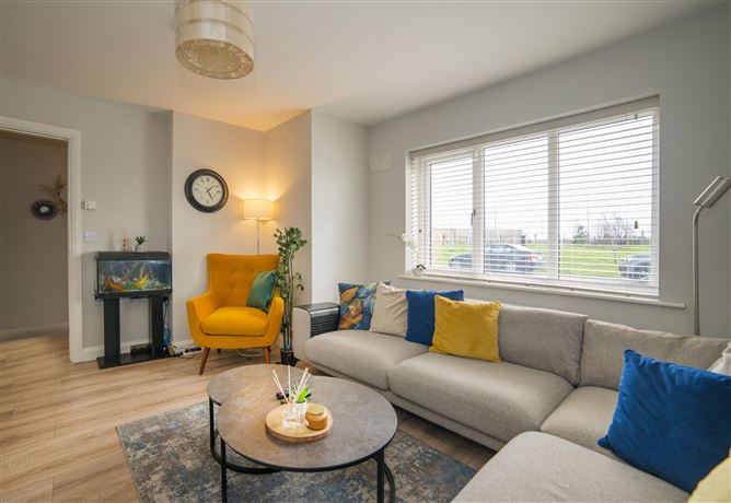 3 Bay Meadows Crescent, Hollystown, Dublin
