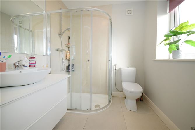 3 Bay Meadows Crescent, Hollystown, Dublin
