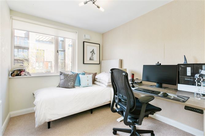 1 Adamstown Park, Adamstown, Co.Dublin