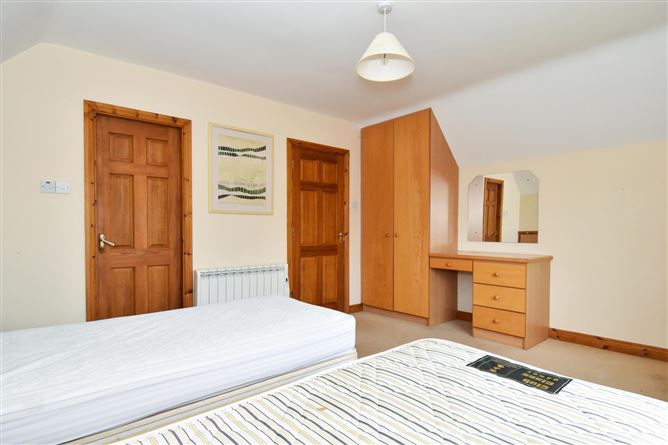 39 Renville Village, Oranmore, Co. Galway
