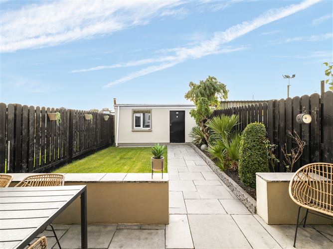 27 Radharc An Chaislain, Naas, Kildare