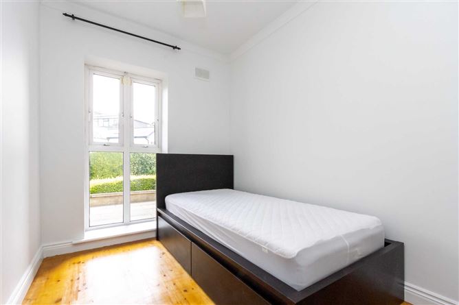 Photo 6 of 10 — Apartment 1, Chapelview, Maiden Row, Dublin 20
