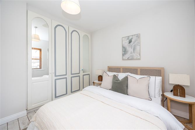 15, Friary Close, Christchurch, Dublin 8