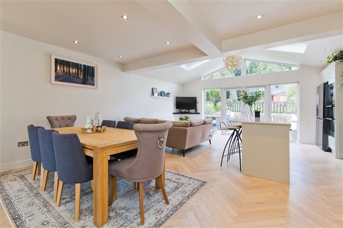 16 Murphystown Road, Leopardstown, Dublin 18