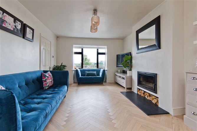 16 Murphystown Road, Leopardstown, Dublin 18