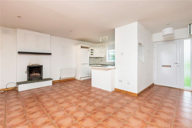 8 Elm Grove, Rosslare Strand, Co. Wexford
