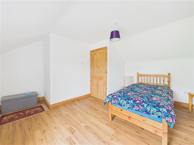 Photo 17 of 25 — Sheeaun, Ballycrissane, Ballinasloe, Co. Galway