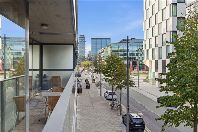 82 Hanover Dock, Grand Canal Dk, Dublin 2