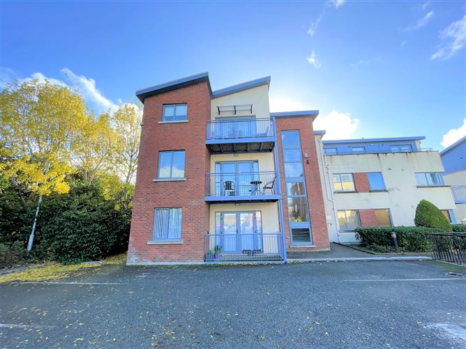 41 The Courthouse, Rathcoole, County Dublin