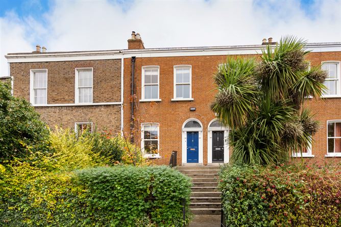 10 Leeson Court, Leeson Street Upper, Ballsbridge, Dublin 4