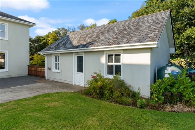 Leafy Lodge, Mayfield, Claremorris, Co. Mayo