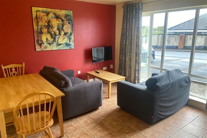 68 Glasan, Student Village, Ballybane, Co. Galway, H91FNH9