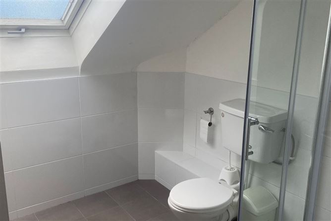 68 Glasan, Student Village, Ballybane, Co. Galway, H91FNH9