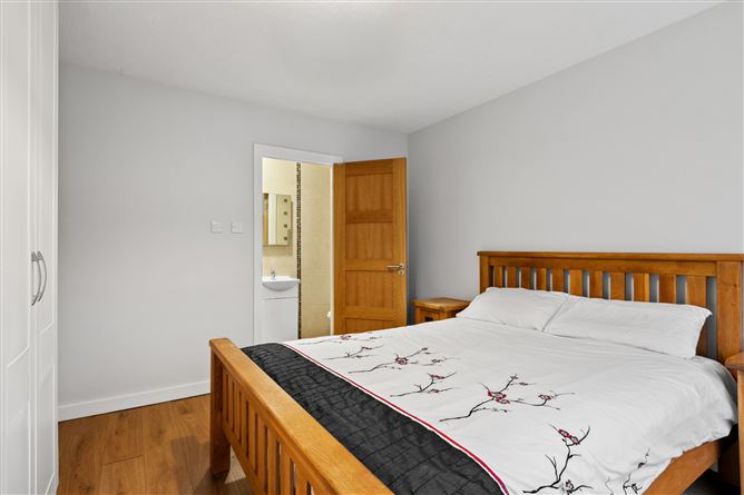 22 Woodlawn Park Grove, Firhouse, Dublin 24