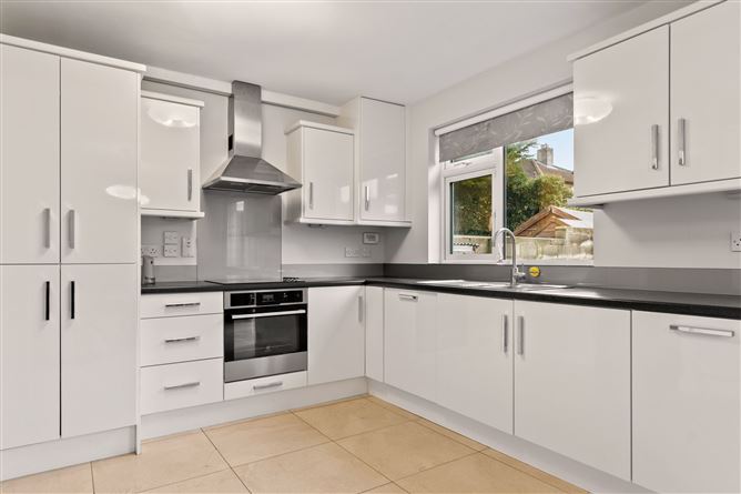 22 Woodlawn Park Grove, Firhouse, Dublin 24