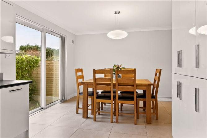 22 Woodlawn Park Grove, Firhouse, Dublin 24