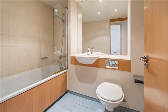 Photo 6 of 8 — Apartment 7 Turnstone, Thornwood , Booterstown, County Dublin