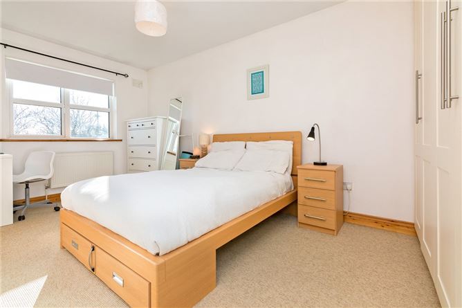 19 Teeling Grove, Tubbercurry, Co. Sligo