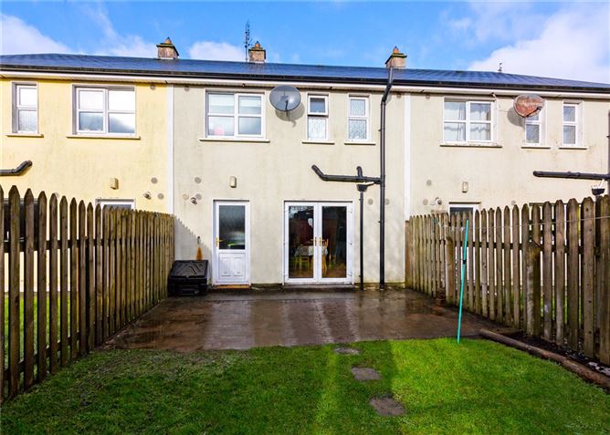 19 Teeling Grove, Tubbercurry, Co. Sligo