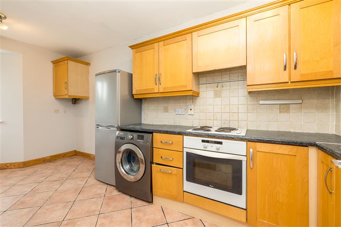 24 Applewood Avenue East, Swords, County Dublin