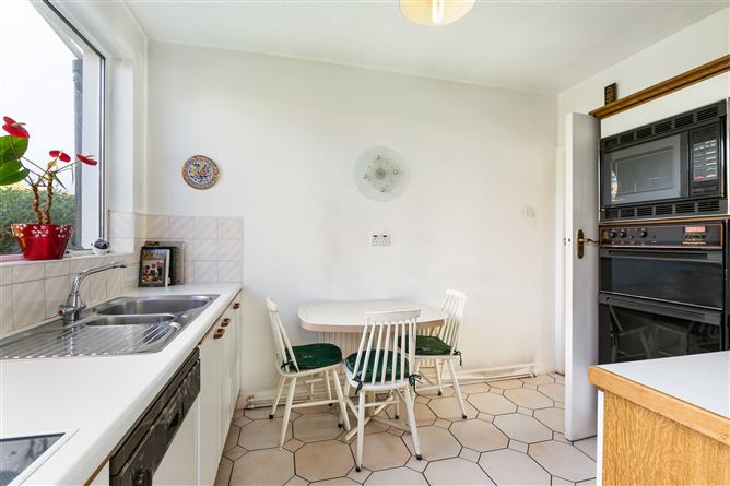 155 Ballyroan Road, Rathfarnham, Dublin 16