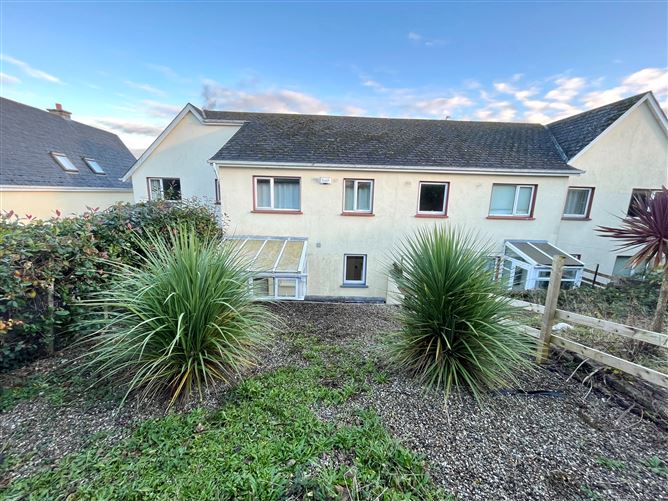 4 Cosgrove's Court, Enniscorthy, Wexford