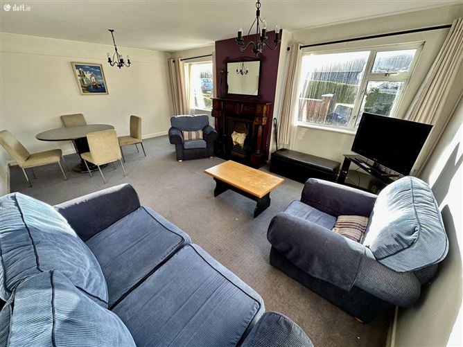  15 Maple Rise, Pembroke Wood, Passage West, Cork