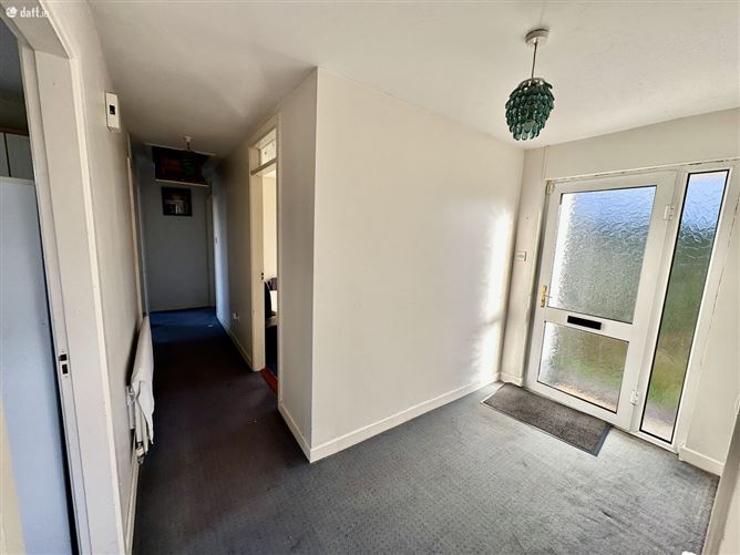  15 Maple Rise, Pembroke Wood, Passage West, Cork