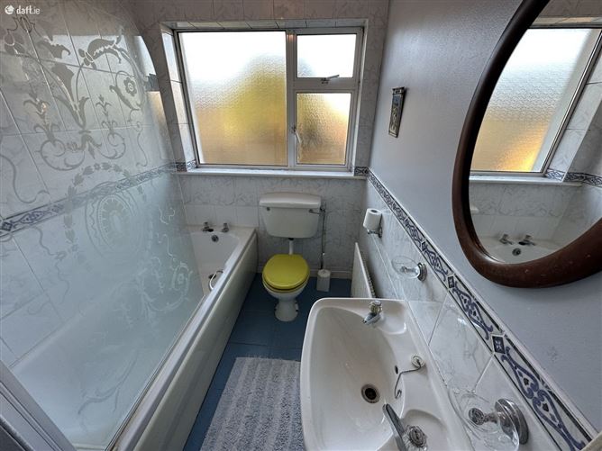  15 Maple Rise, Pembroke Wood, Passage West, Cork