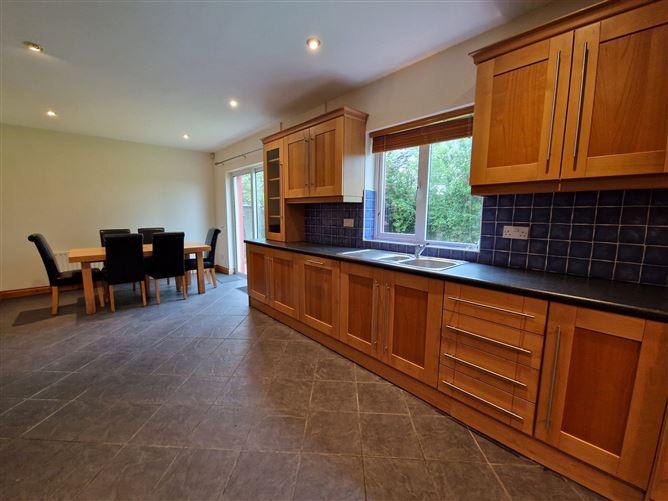 4 Woodlands, Swinford, Co. Mayo