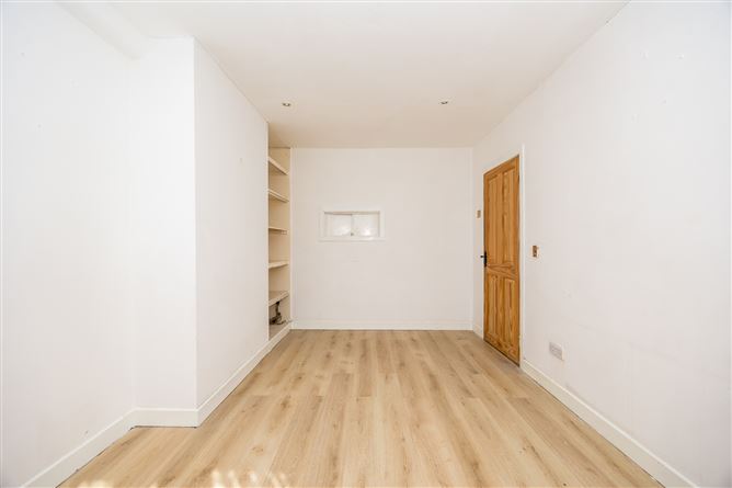78 Larkhill road, Whitehall, Dublin 9