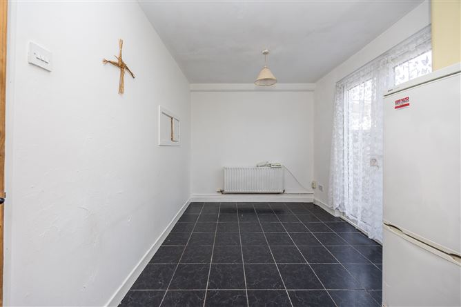 78 Larkhill road, Whitehall, Dublin 9