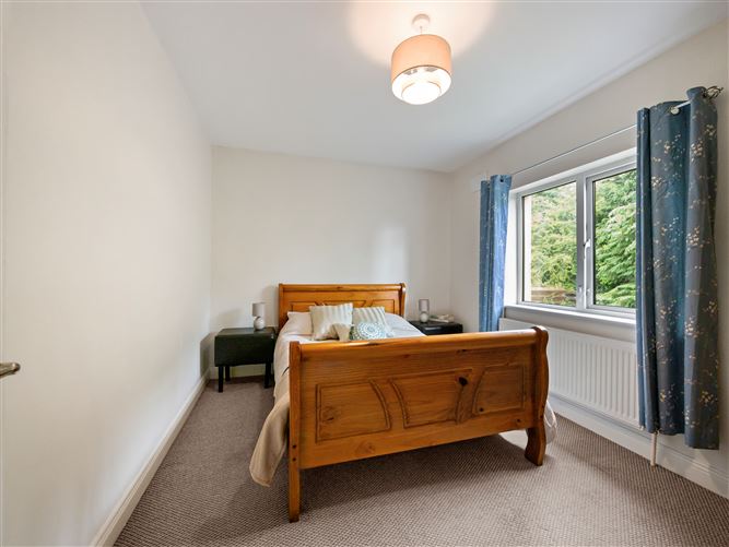 49 Willow Park, New Ross, Wexford
