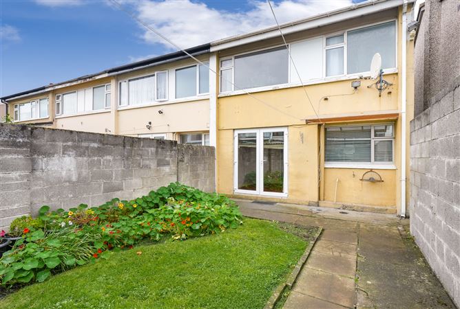 62 Fernwood Park, Springfield, Dublin 24