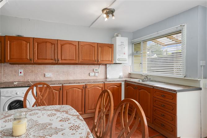 62 Fernwood Park, Springfield, Dublin 24