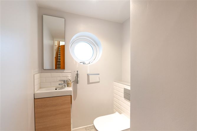 Kelston View, Leopardstown Road, Leopardstown, Dublin 18