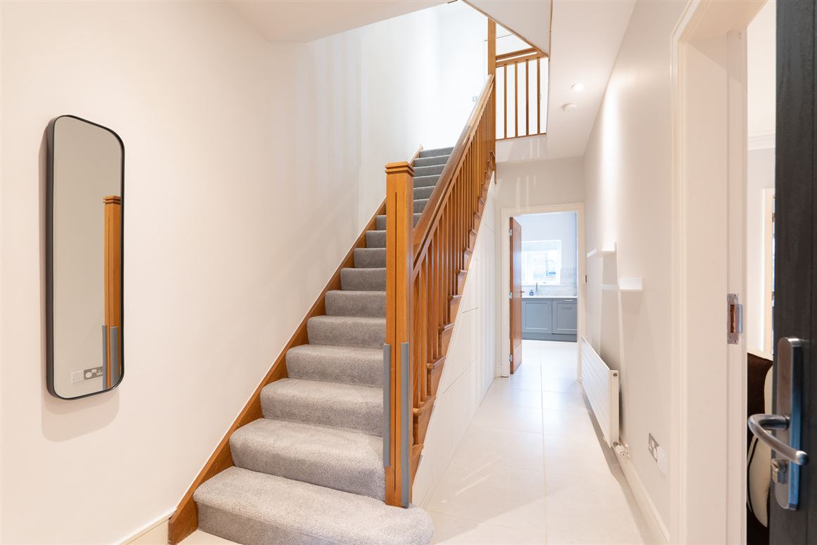 Kelston View, Leopardstown Road, Leopardstown, Dublin 18