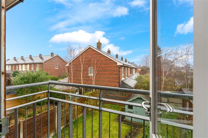 Kelston View, Leopardstown Road, Leopardstown, Dublin 18