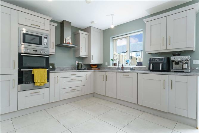 20 Kilheale Drive, Kilheale Manor, Kill, Co. Kildare