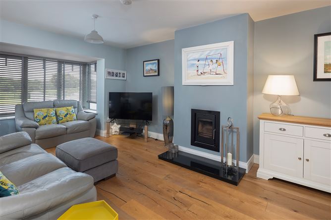 https://photos-a.propertyimages.ie/media/1/0/6/5008601/52d3cb04-3308-4d52-bace-a92f425947b6_l.jpg