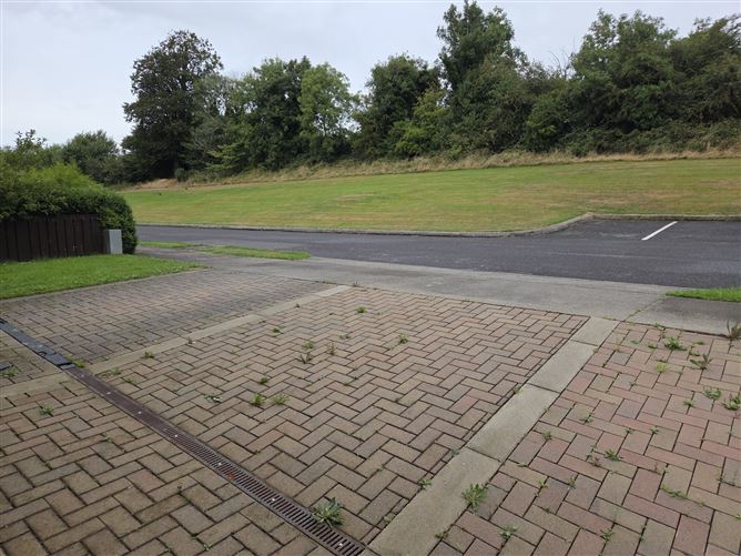 Photo 19 of 21 — 9 Oriel Heights , Collon, Louth